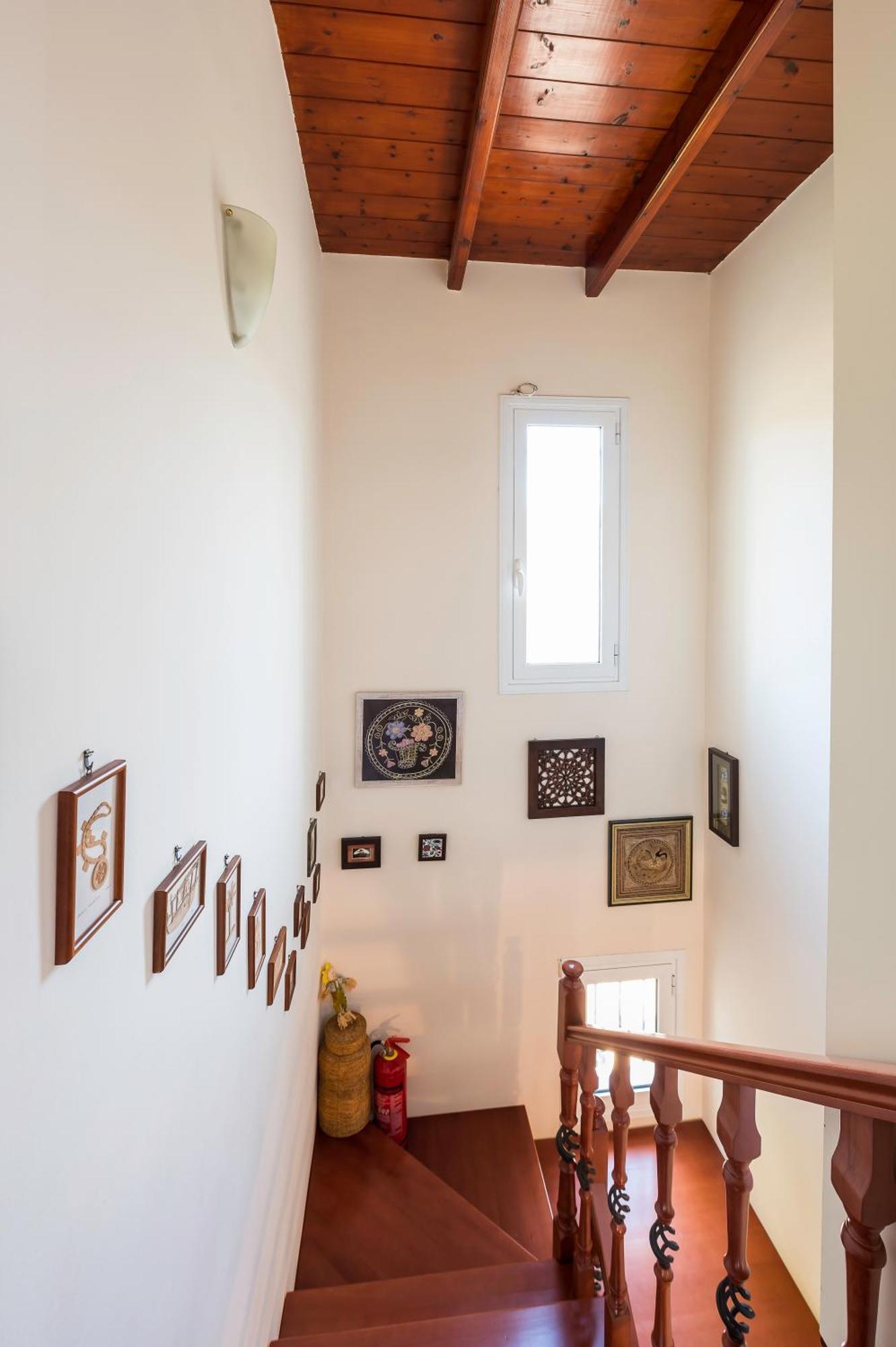 Marfaia - Villa By The Sea Agioi Экстерьер фото